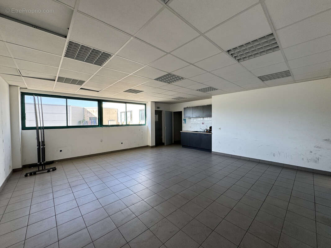 Commerce à FILLINGES