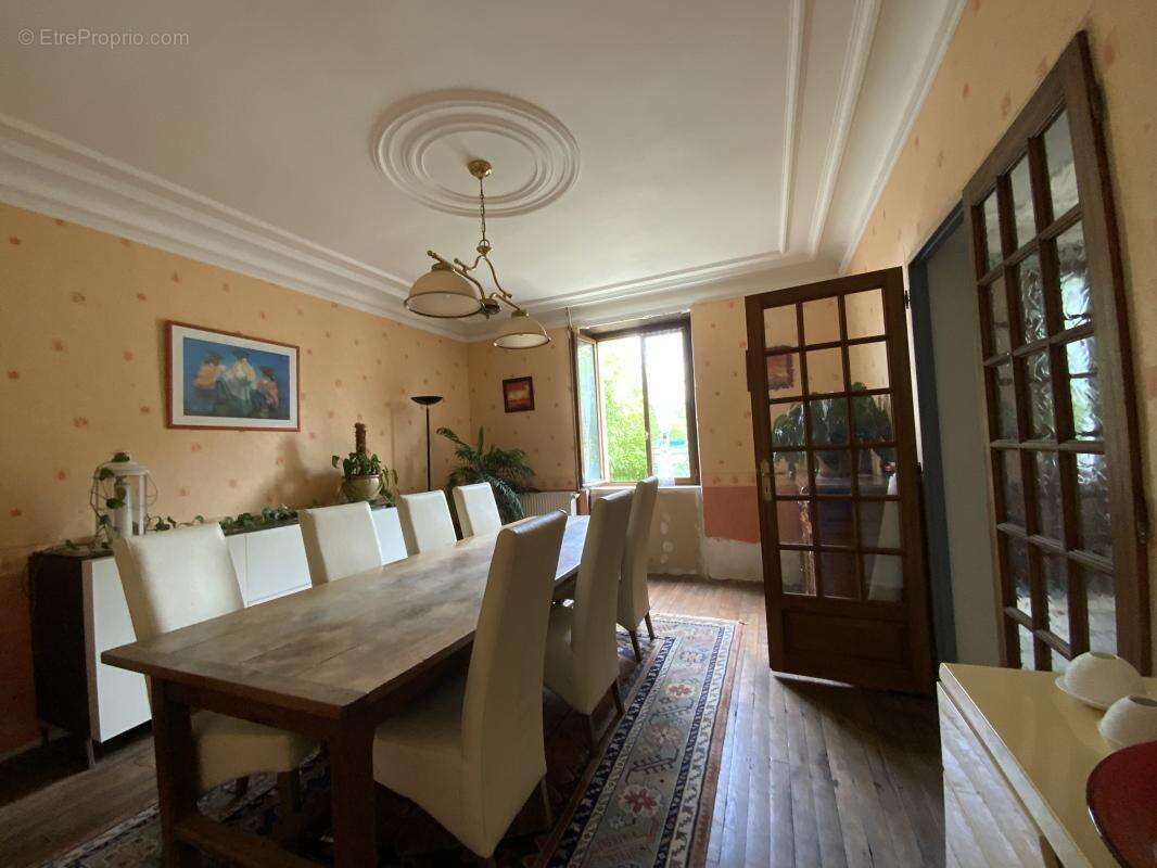 Maison à BERSAC-SUR-RIVALIER