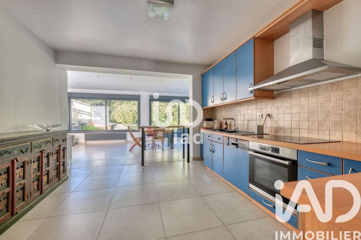 Photo 3 - Maison à LE PLESSIS-TREVISE