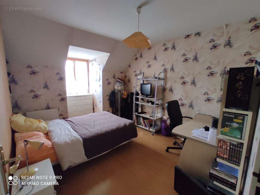 Maison à VIGNEUX-SUR-SEINE