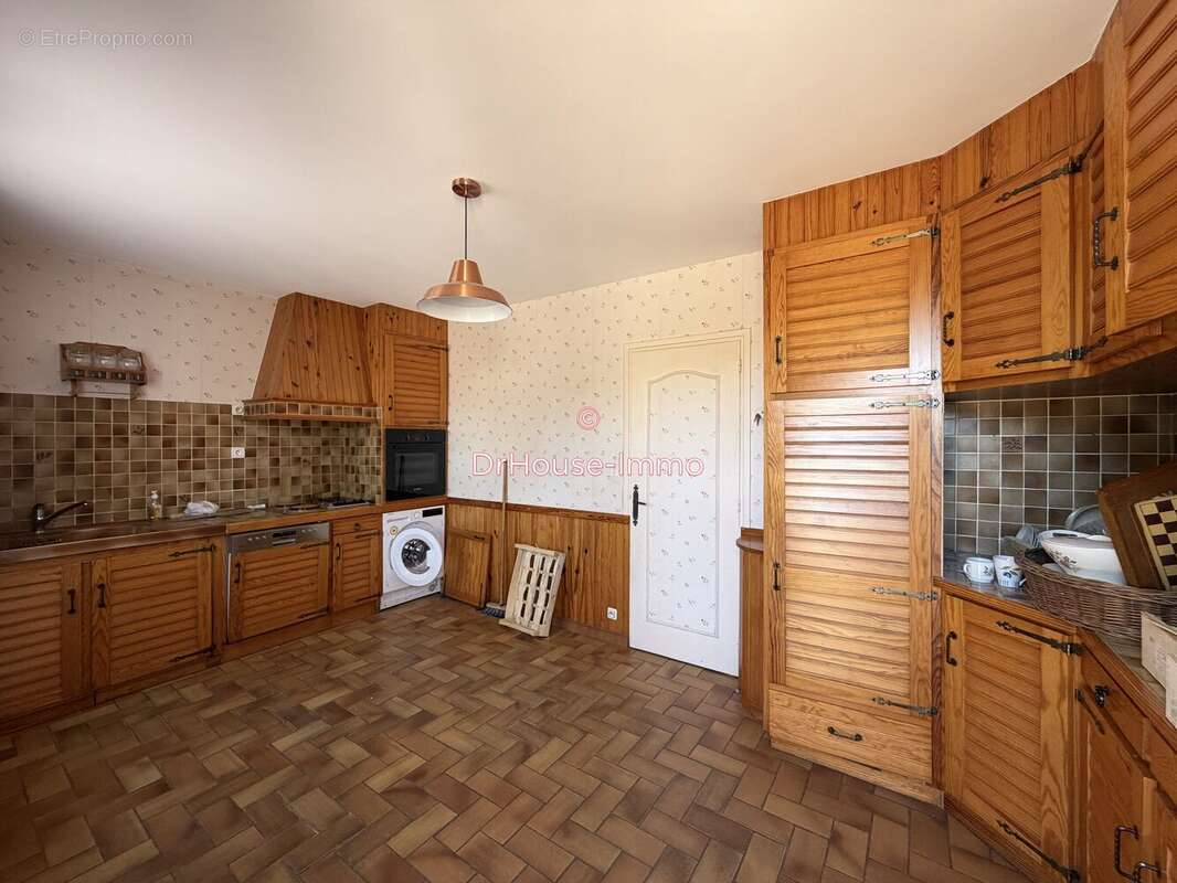 Maison 95 m² à Clion  - photo 7