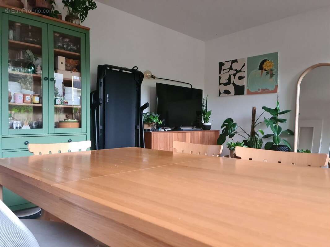 Appartement à AMBILLY