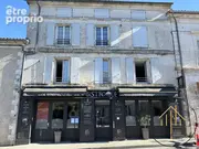 Appartement à COURGEAC