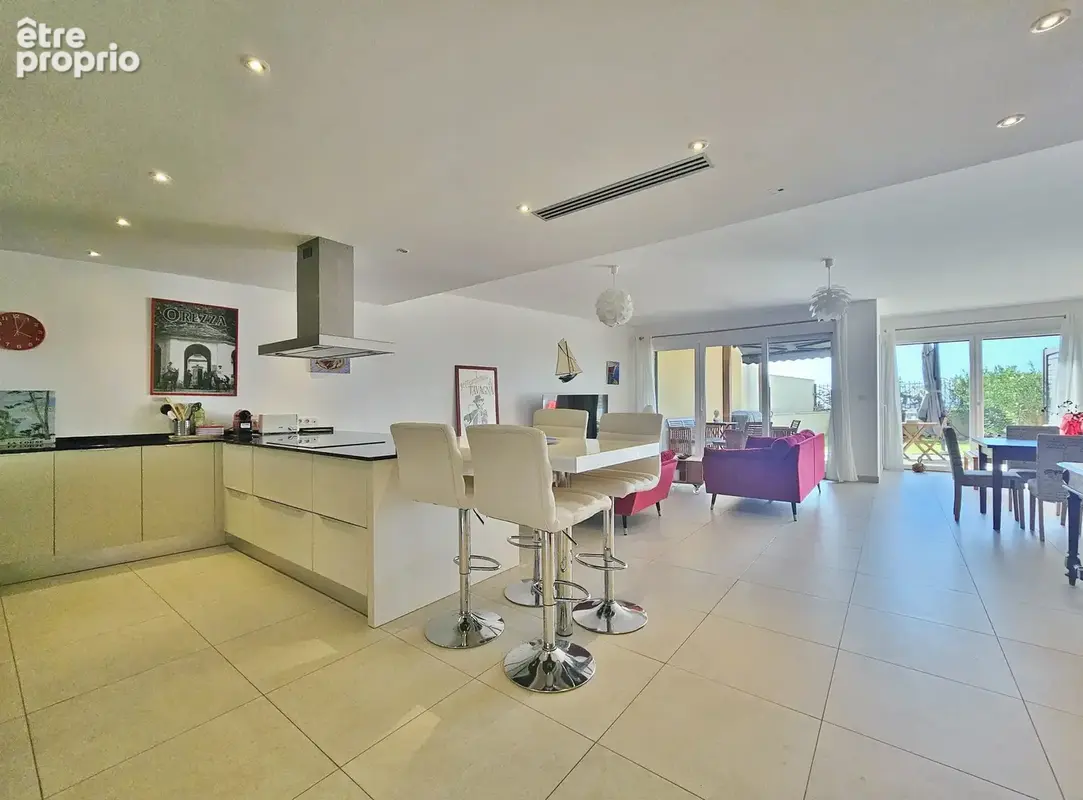 RIVE SUD Agosta Plage - Superbe T4 traversant avec jardin + Garage - photo 7