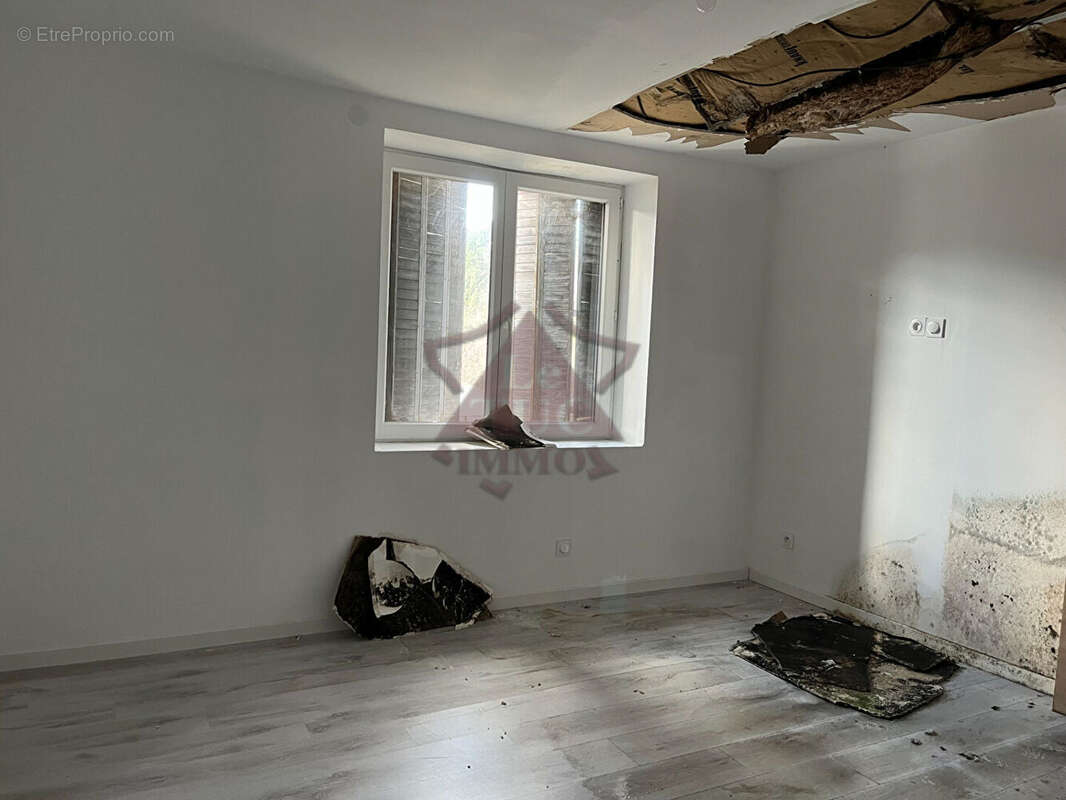 Maison à LE MARTINET