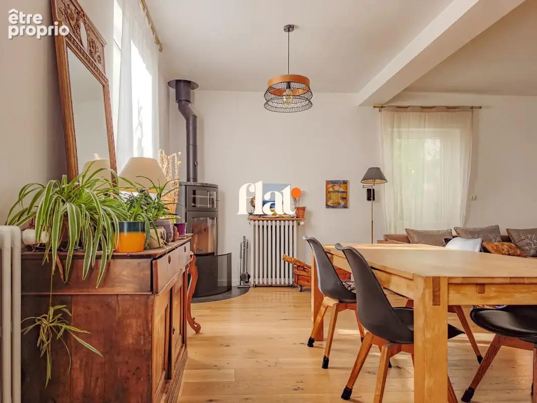 Nantes - Maison familiale de 154 m2, 5 chambres, piscine et garage - photo 6
