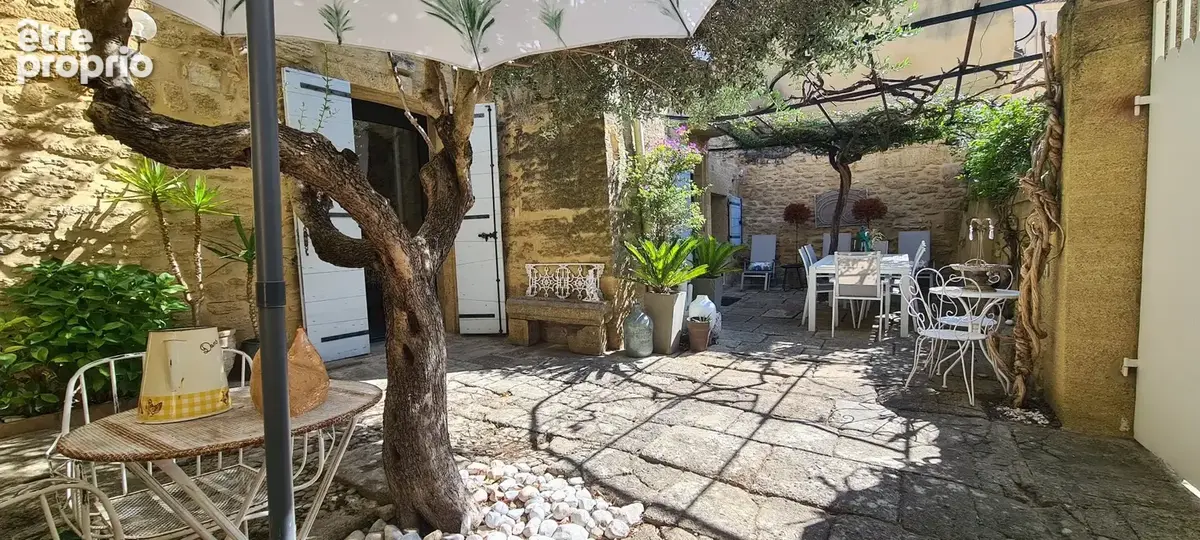 Maison à REMOULINS