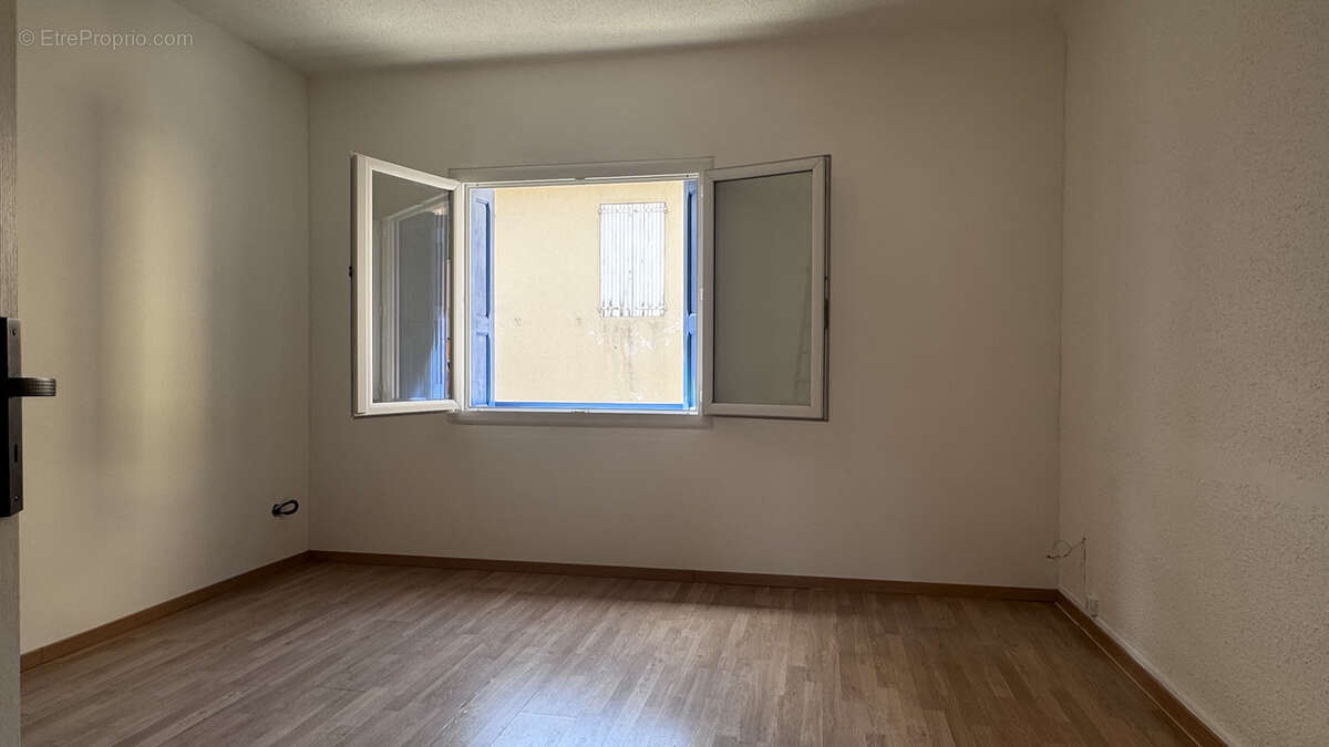 Appartement dernier étage à acheter à Port-Vendres - photo 24