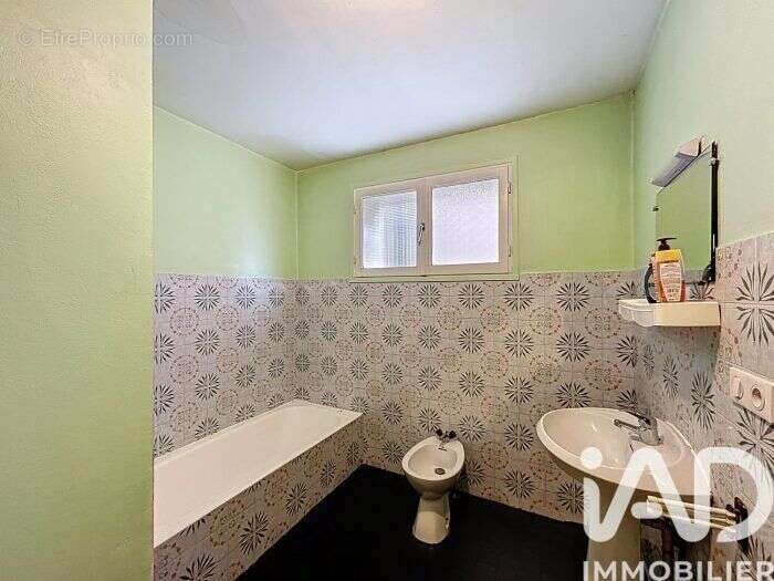 Photo 6 - Maison à SAINT-JUST-EN-CHEVALET