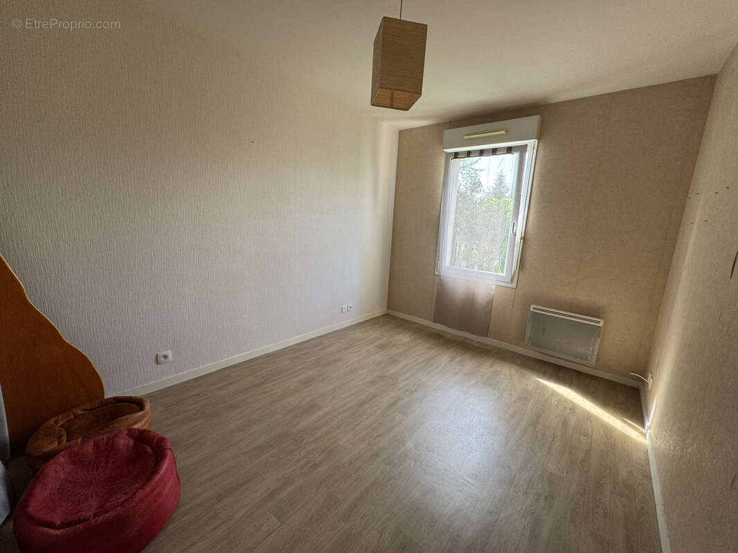 Appartement à CORPS-NUDS