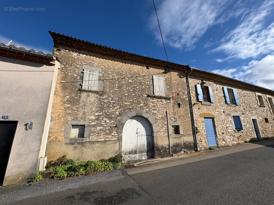 Maison à PAYRIN-AUGMONTEL