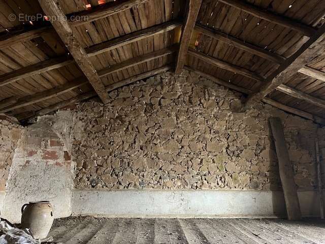 Maison à VAYRES