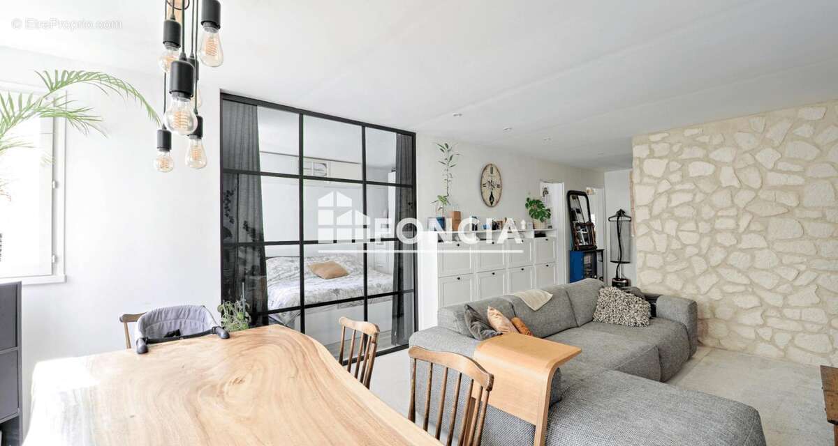 Appartement à VITRY-SUR-SEINE