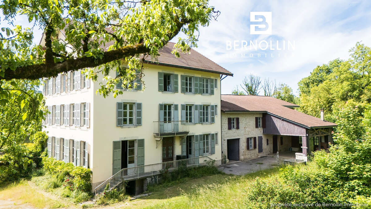 Maison à SIMANDRE-SUR-SURAN
