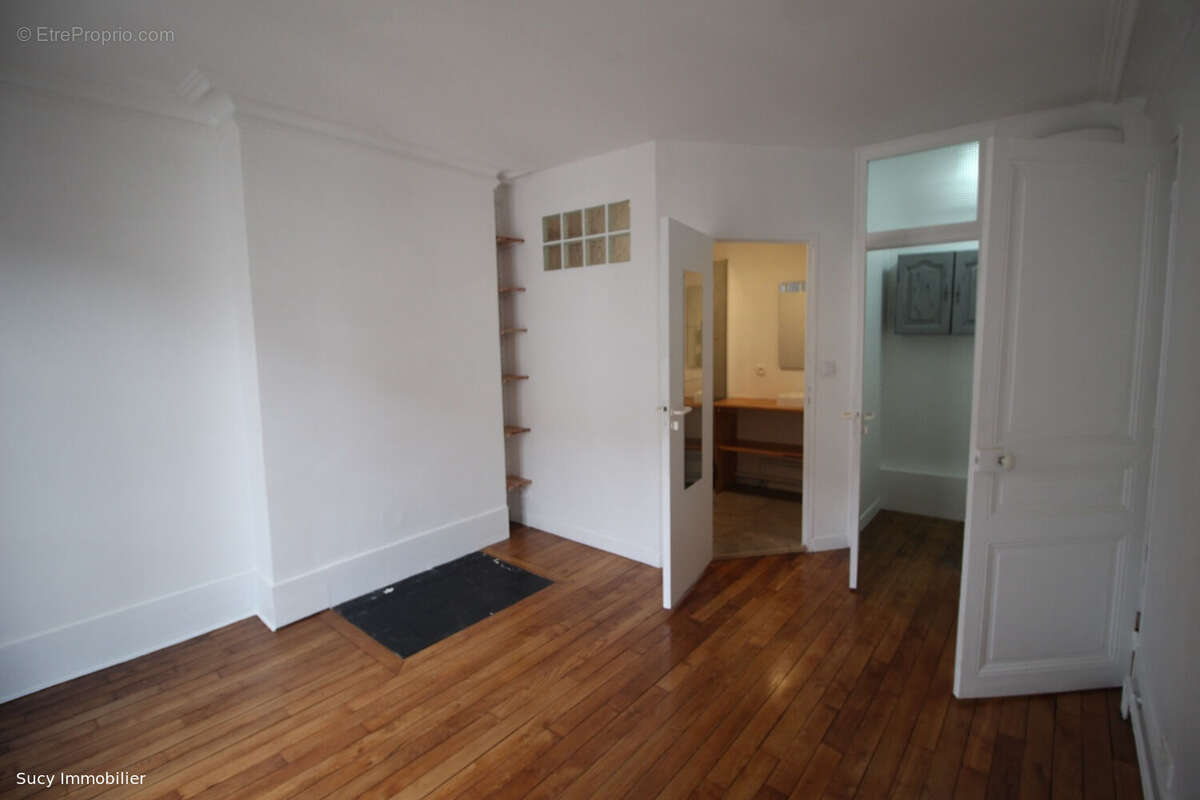 Appartement à ASNIERES-SUR-SEINE