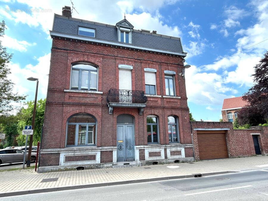 Maison à SAINT-AMAND-LES-EAUX