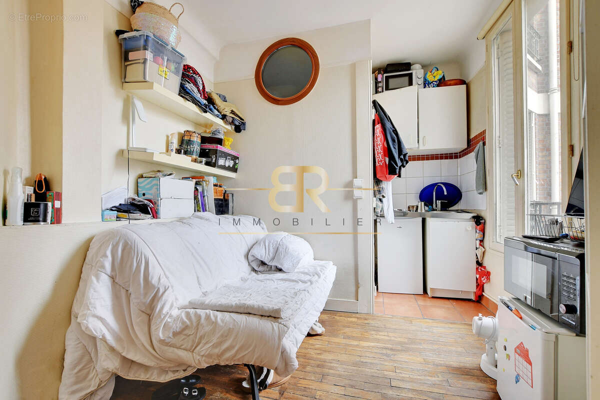 Appartement à PARIS-20E