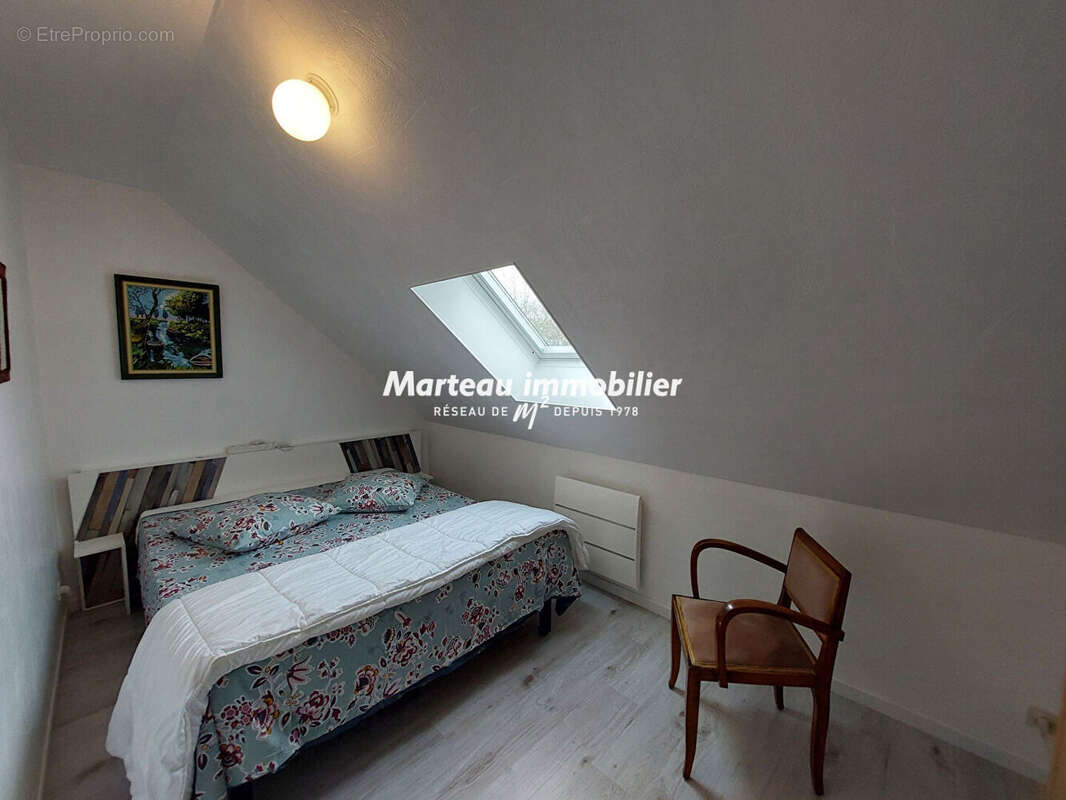 Maison à MONCE-EN-BELIN