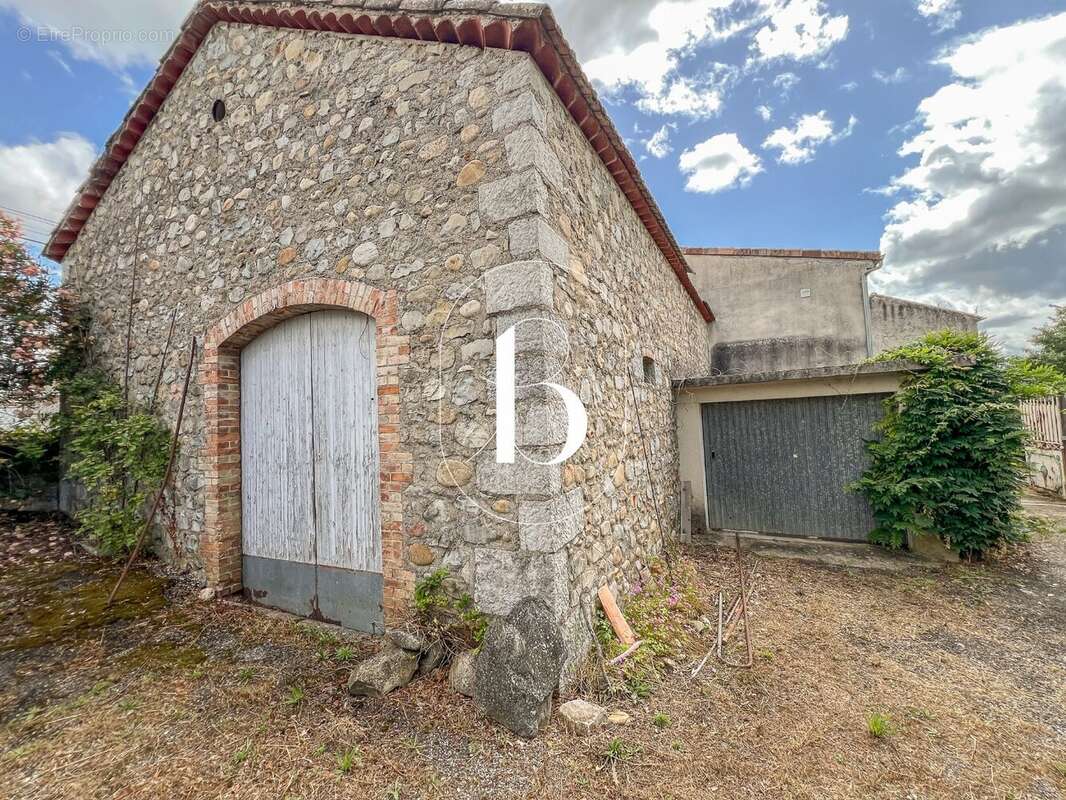 Maison à VALLON-PONT-D'ARC