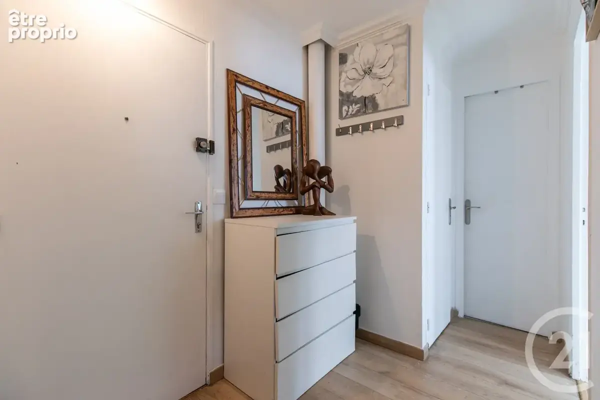 Appartement 2 pièces 42 m² à vendre à Saint-Maur-Des-Fosses (94100) - photo 4