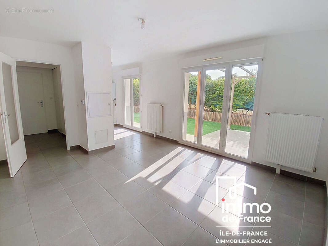 Duplex 3 pièces en rez-de-jardin à vendre à Chartres de 63.35 m2 - photo 2