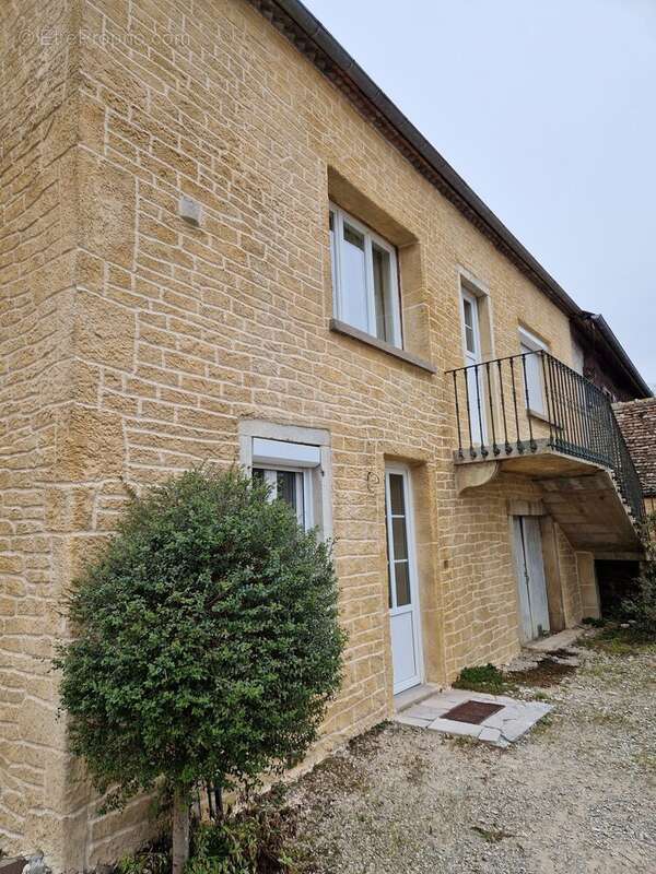 Maison à SAINT-LOUP-GEANGES