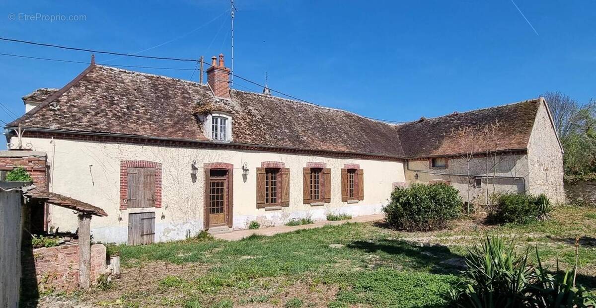 Maison à SOLIGNY-LES-ETANGS