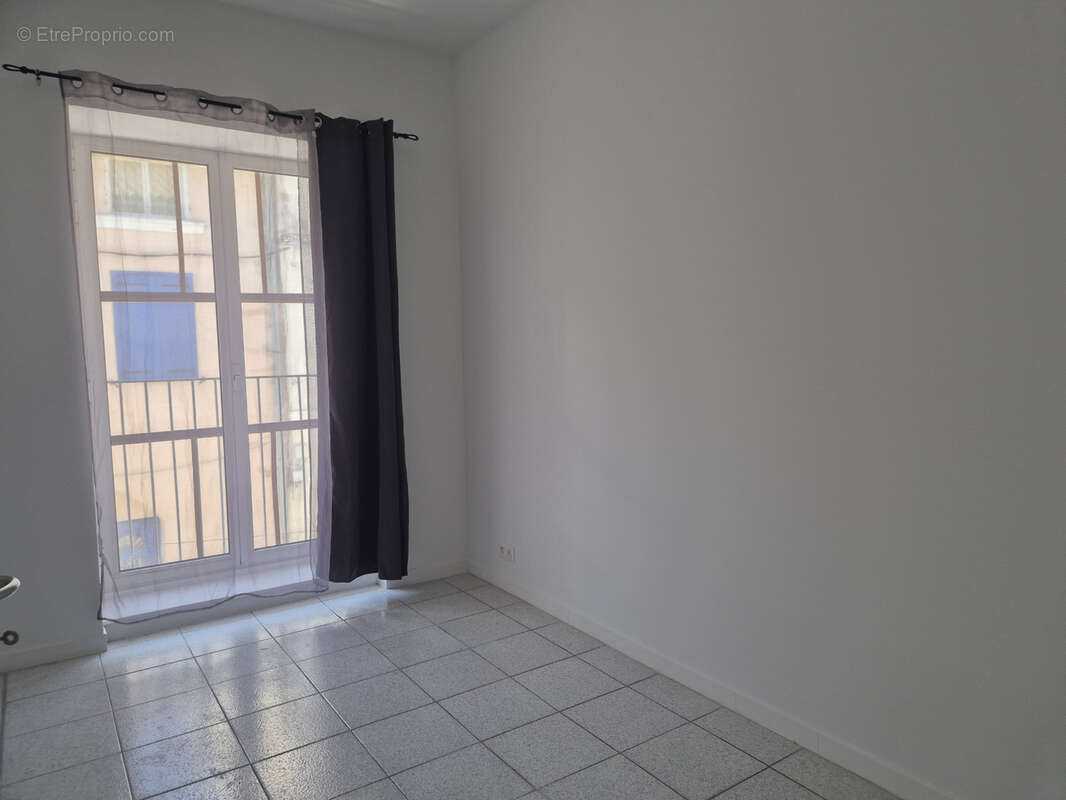 Appartement à PONT-SAINT-ESPRIT