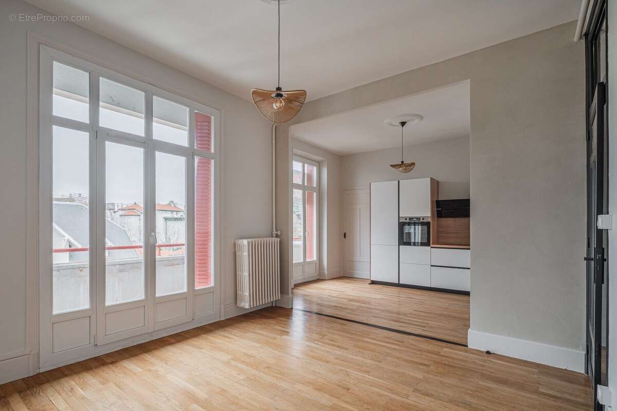 Appartement à VOIRON