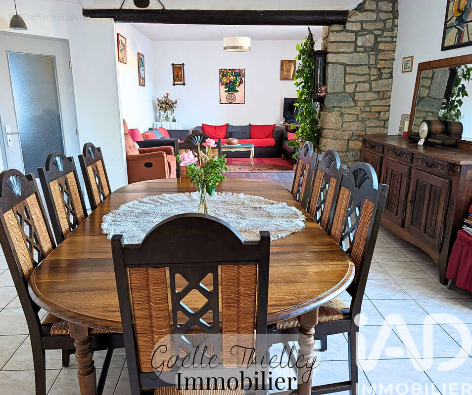 Photo 3 - Maison à BESANCON