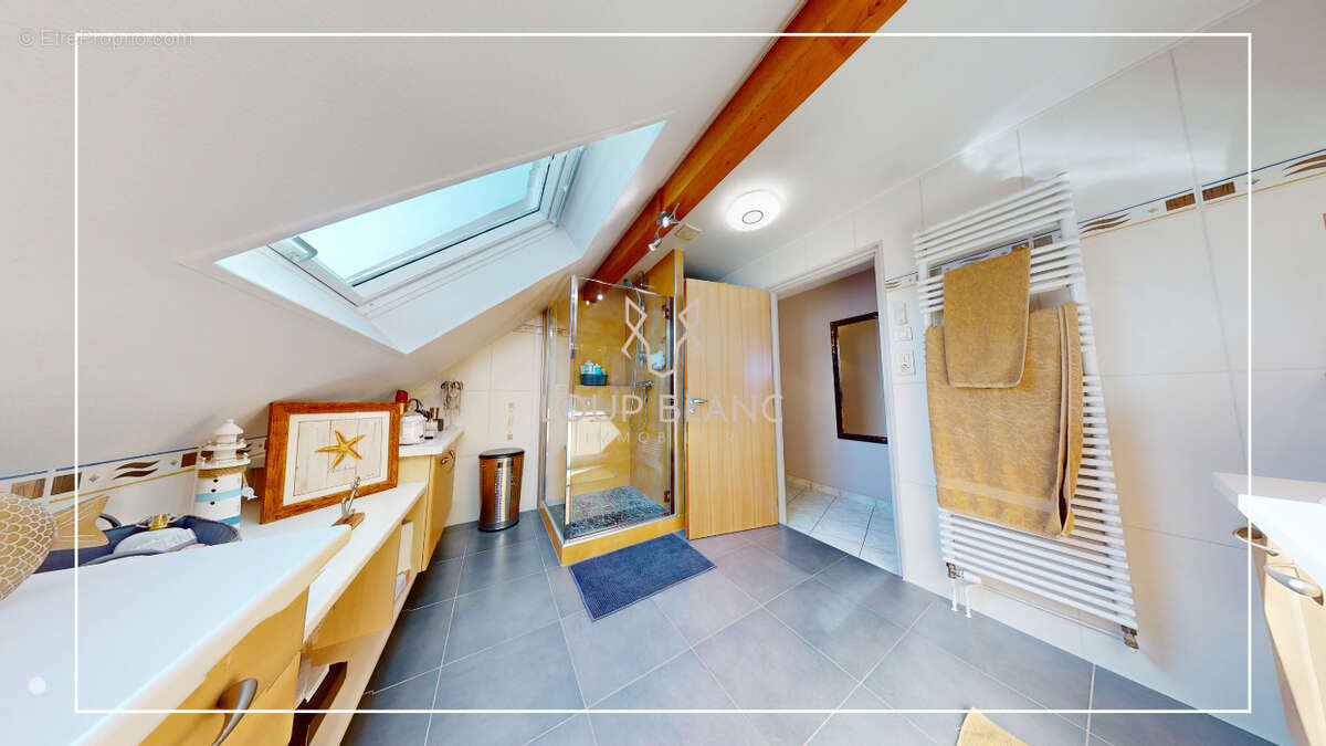 Maison à AUDINCOURT