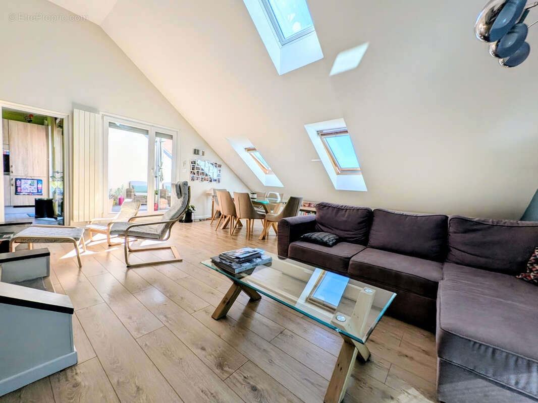 Appartement à JARVILLE-LA-MALGRANGE