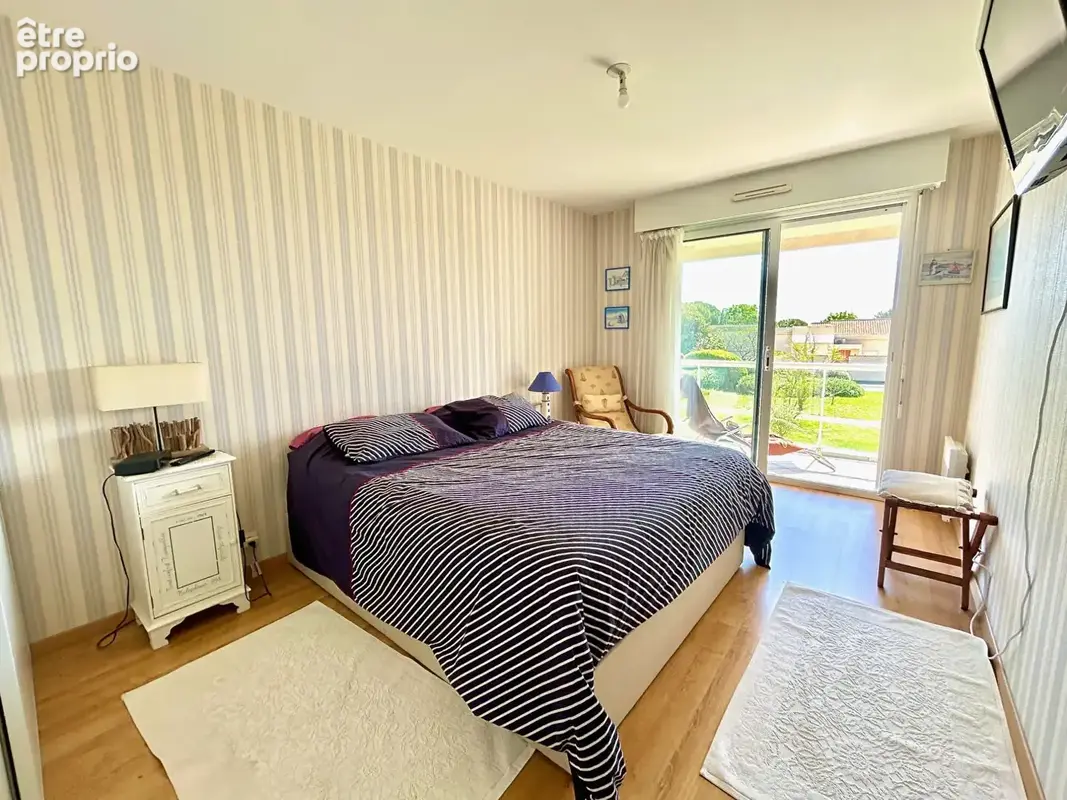 Appartement 64 m² La Rochelle -Terrasse 22 m² - Ascenseur - Parking - DPE B - photo 18