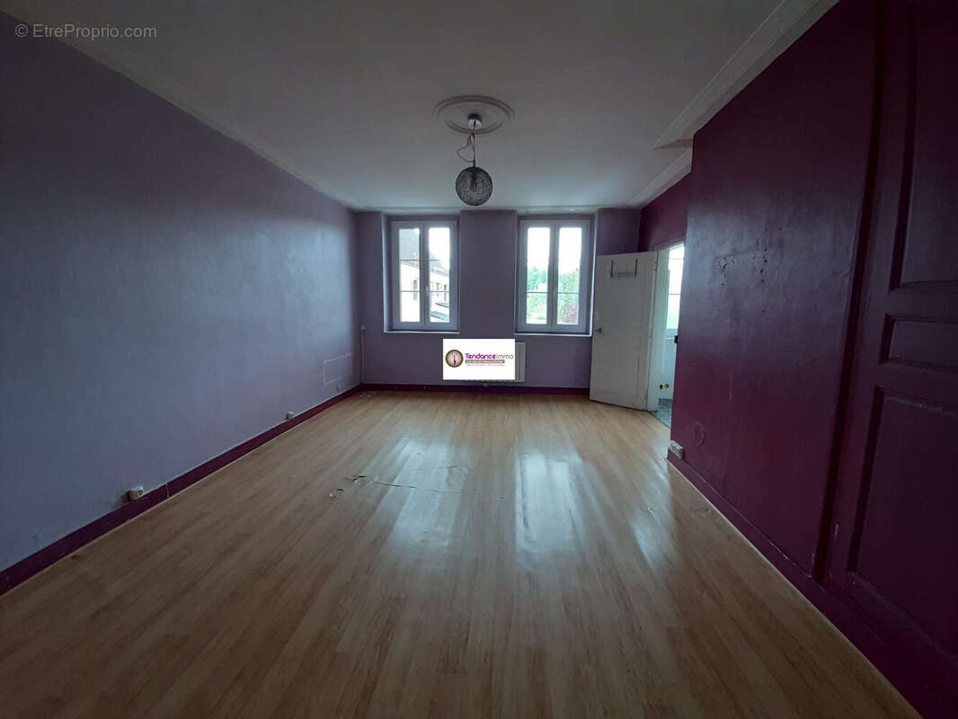 Maison à BELLOU-SUR-HUISNE