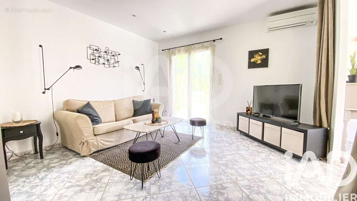 Photo 9 - Maison à POULX