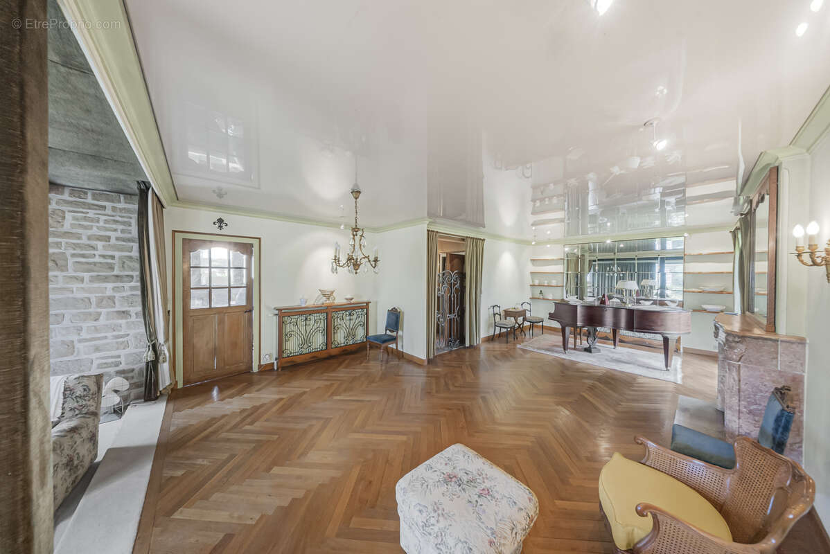 Maison à BEAUNE