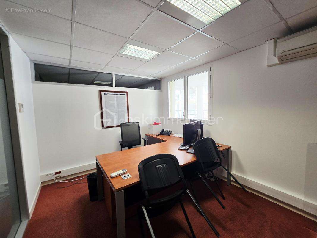 Commerce à BALARUC-LES-BAINS