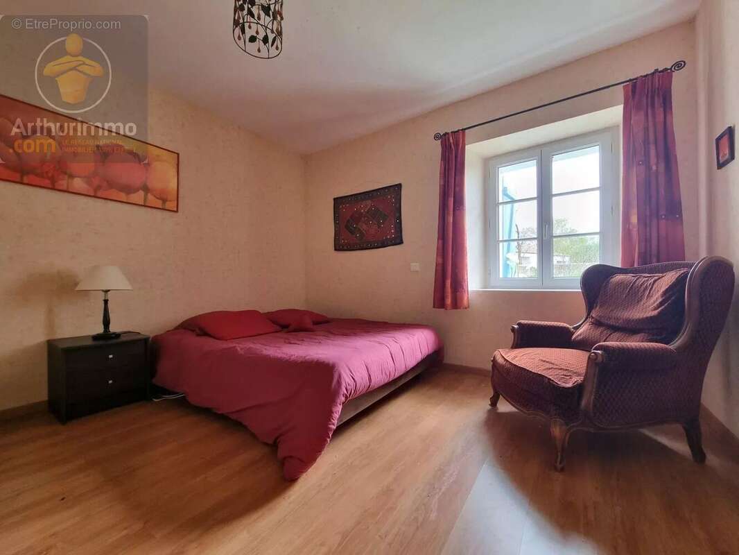 Maison à BOIS-DE-CENE