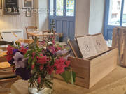 Commerce à MONTREUIL-BELLAY