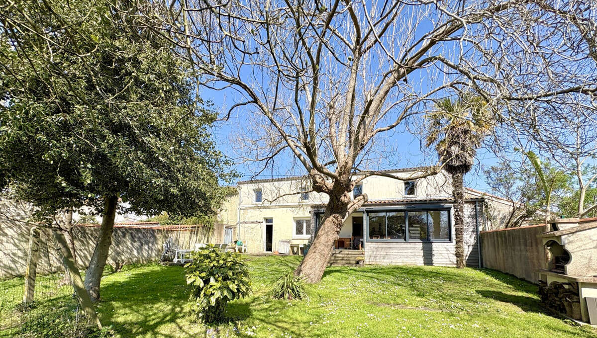 Maison à VERGEROUX