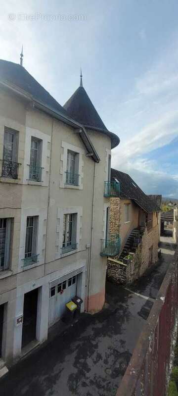 Appartement à ALLASSAC