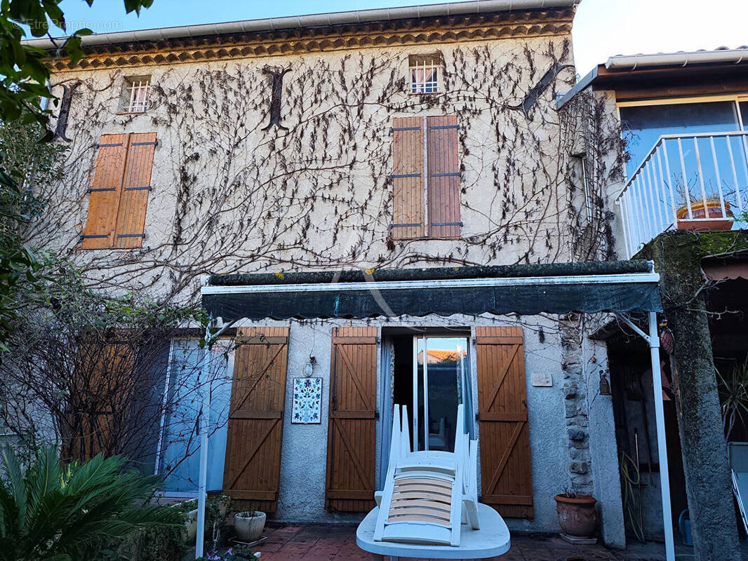 Maison à LEZIGNAN-CORBIERES