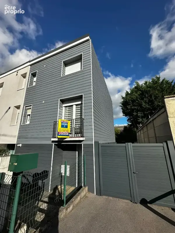 NOUS AVONS VENDU - Charmante maison 3 chambres avec jardin - photo 2