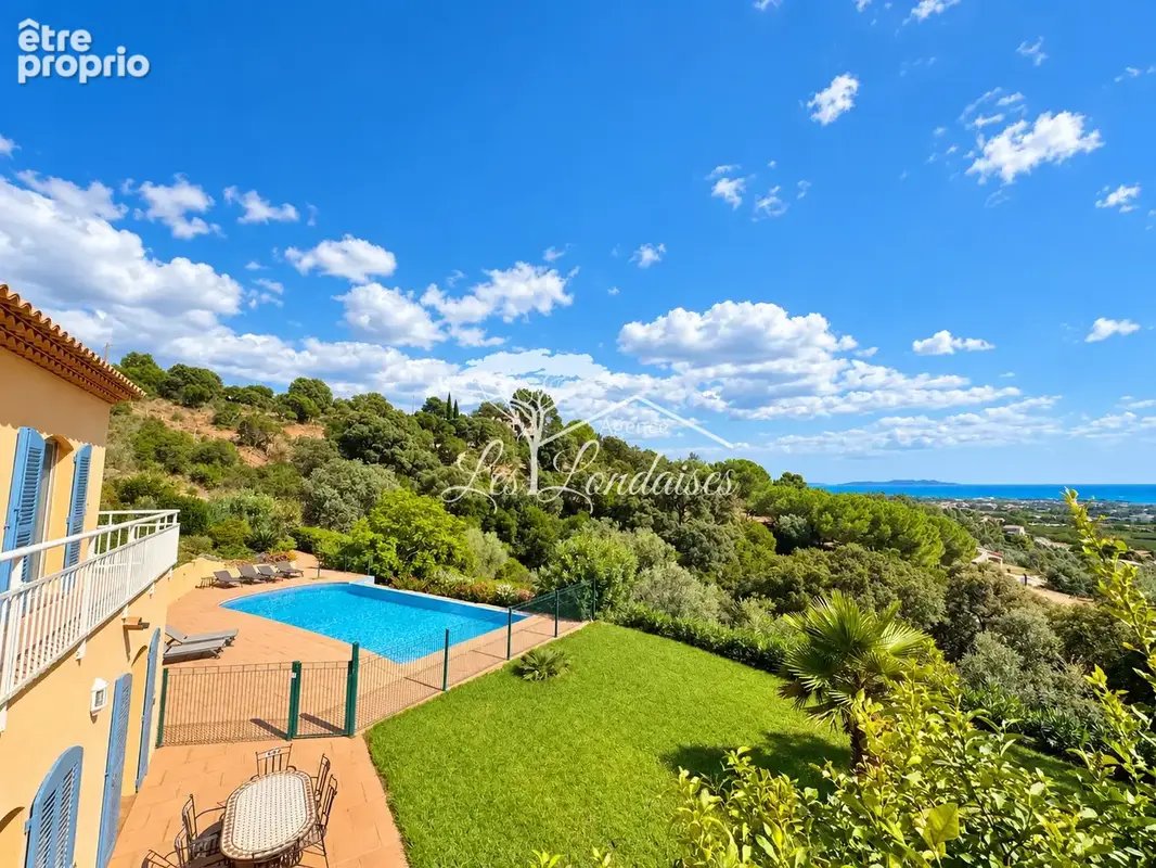La londe-les-maures   villa d’exception sur un hectare, vue mer panoramique & piscine à débordement - proche c - photo 3