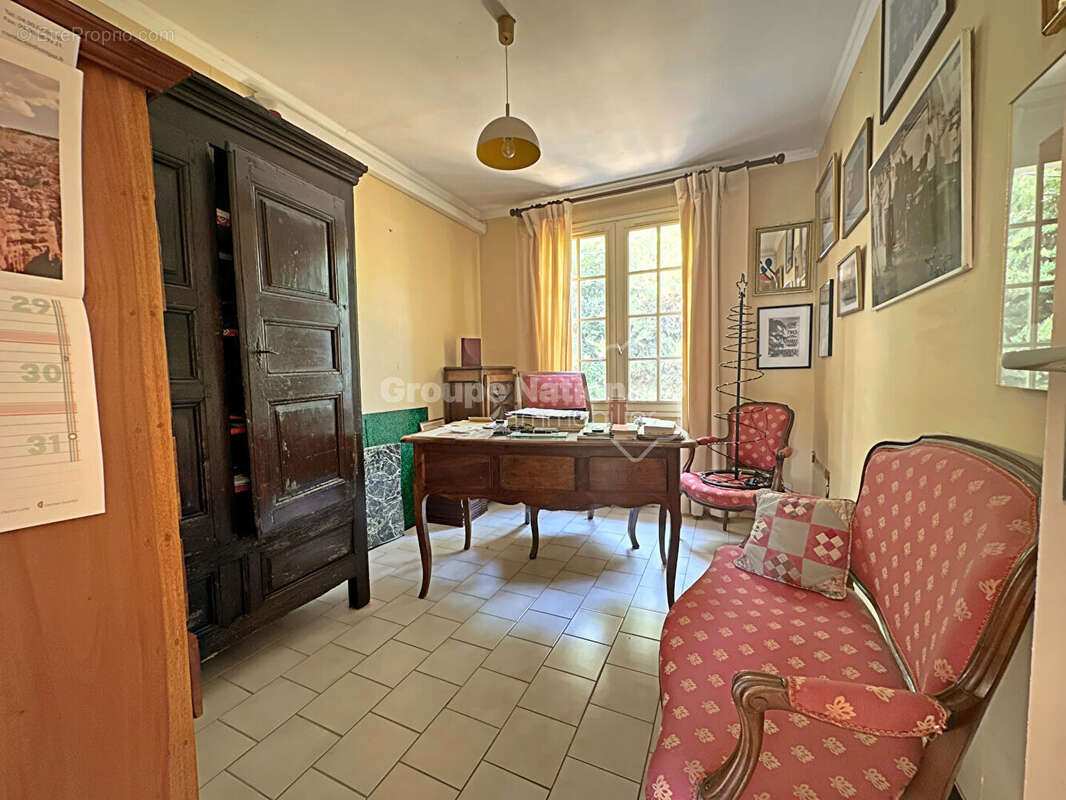 A vendre Villa T5 Fourques (Gard) - photo 9
