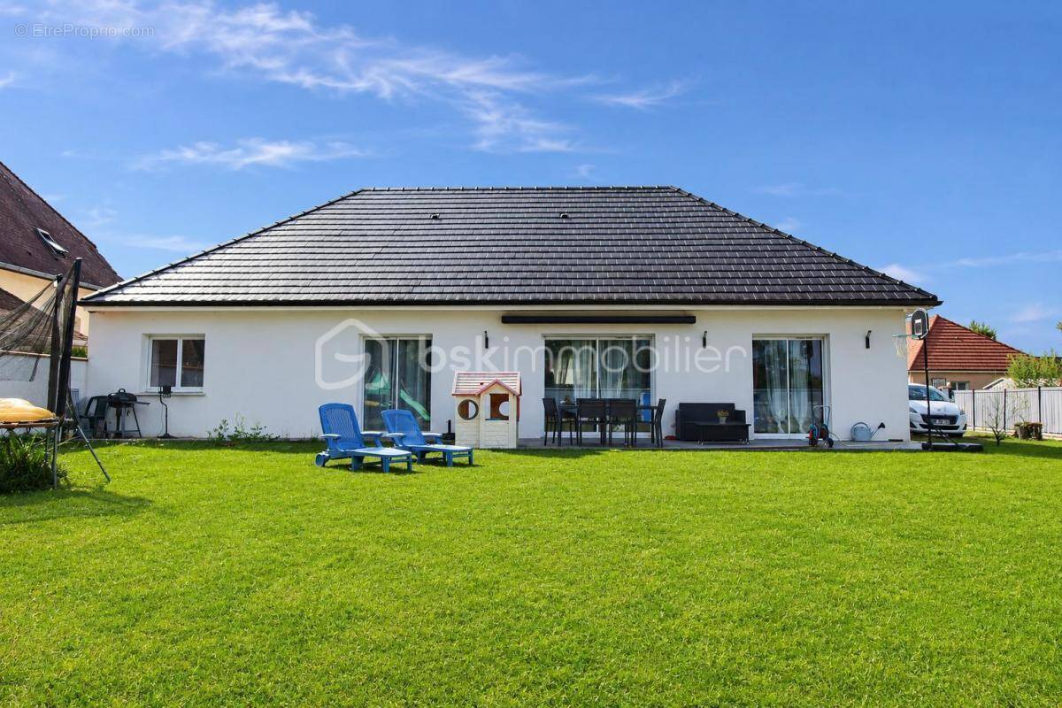 Maison à AUSSEVIELLE
