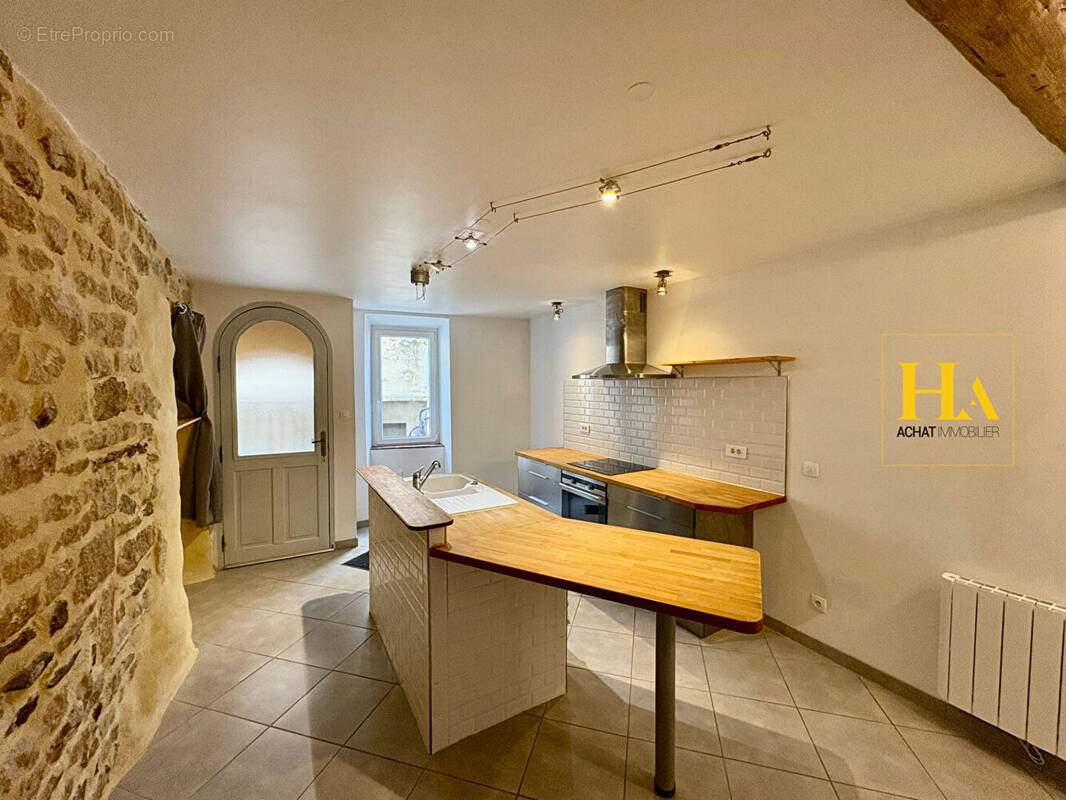 Maison à BOURG-SAINT-ANDEOL