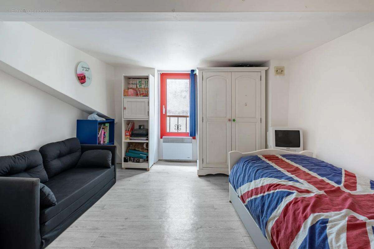 Appartement à BOUYON