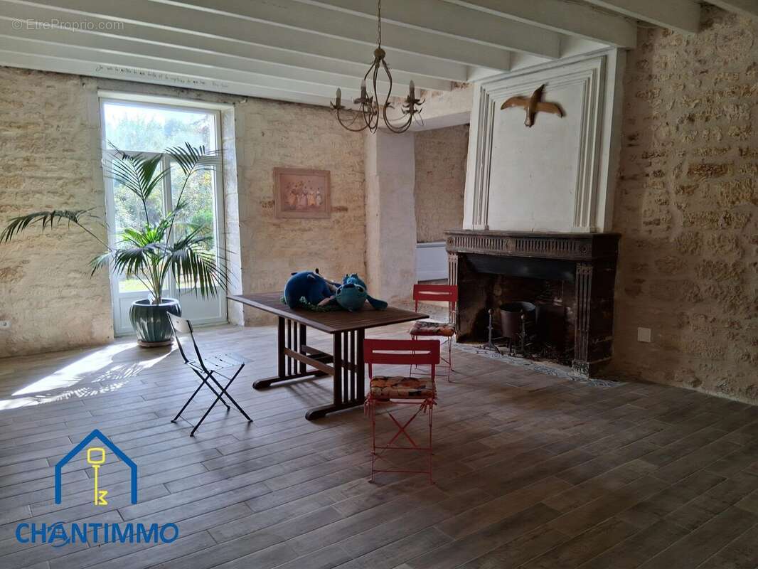 Maison à SAINTE-HERMINE