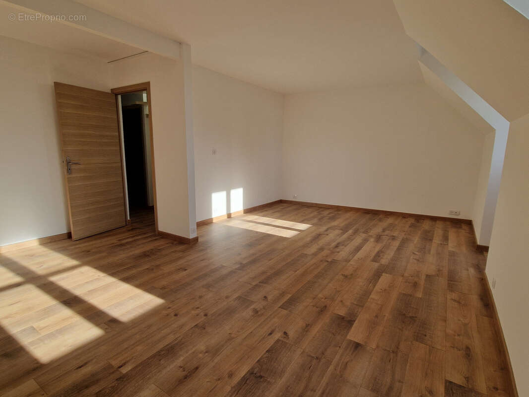 Appartement à COMPIEGNE
